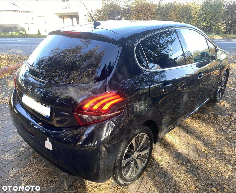 Peugeot 208 1.2 PureTech Allure - 7