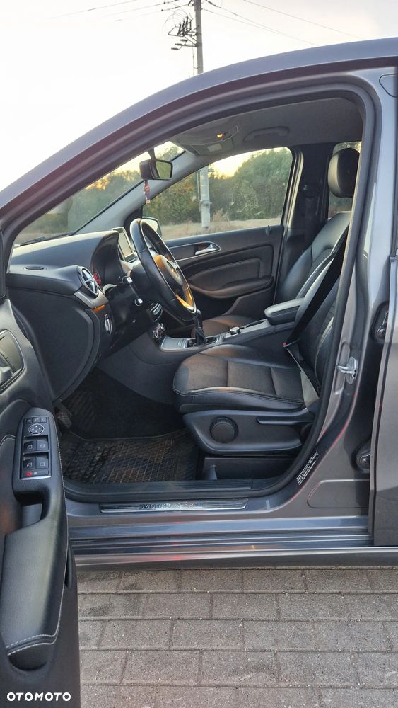 Mercedes-Benz Klasa B 180 (CDI) d Style - 11