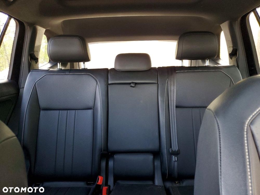 Volkswagen Tiguan Allspace 2.0 TSI OPF 4Motion DSG R-Line - 16