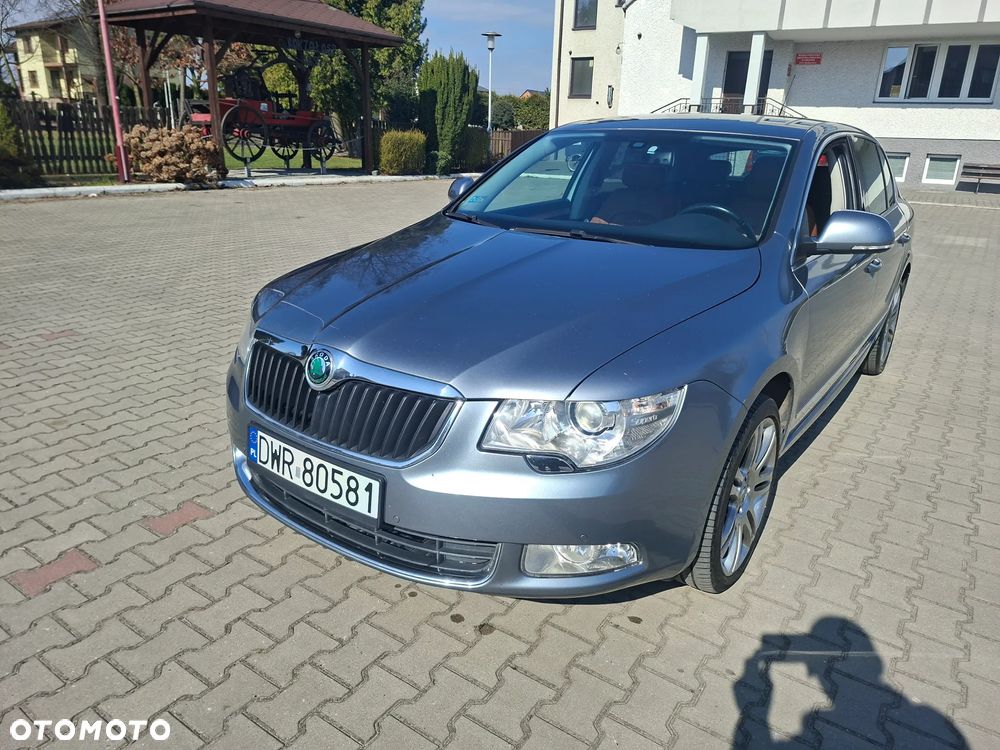 Skoda Superb 1.8 TSI 4x4 Platinum - 3