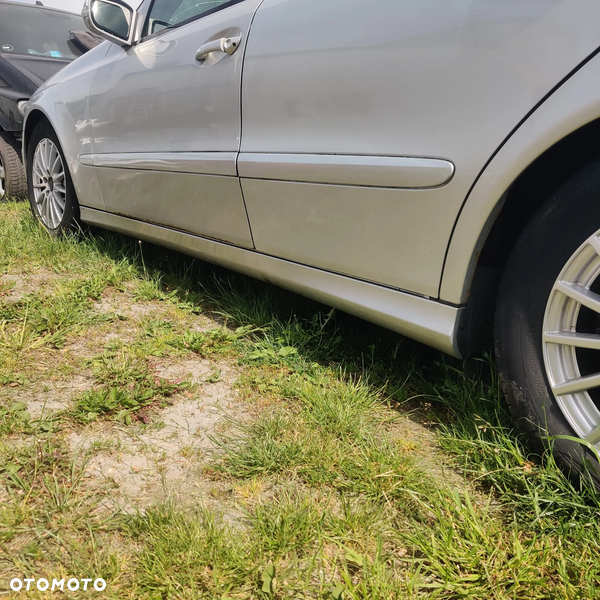 MERCEDES W211 LISTWA PROGOWA LEWA AVANTGARDE