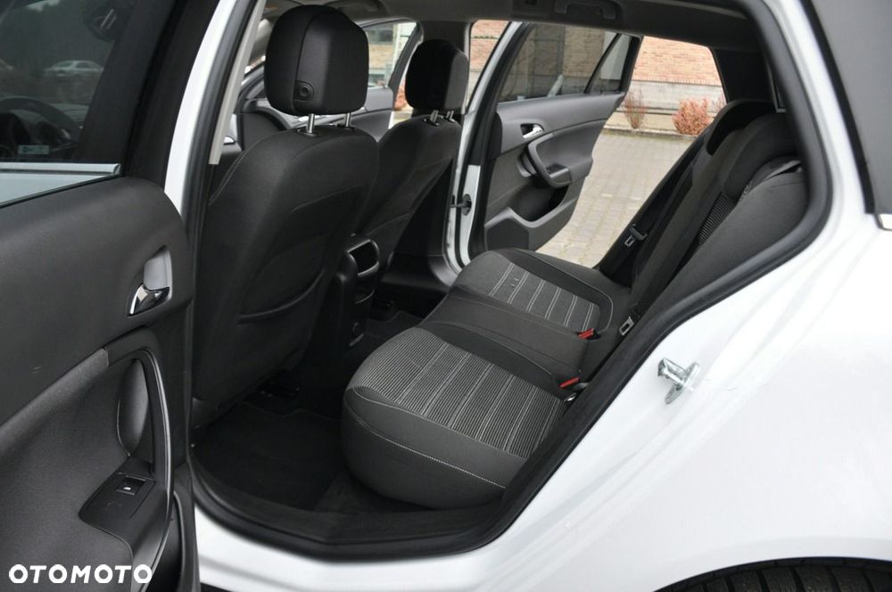 Opel Insignia - 20
