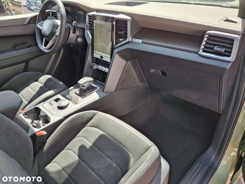 Volkswagen Amarok - 23