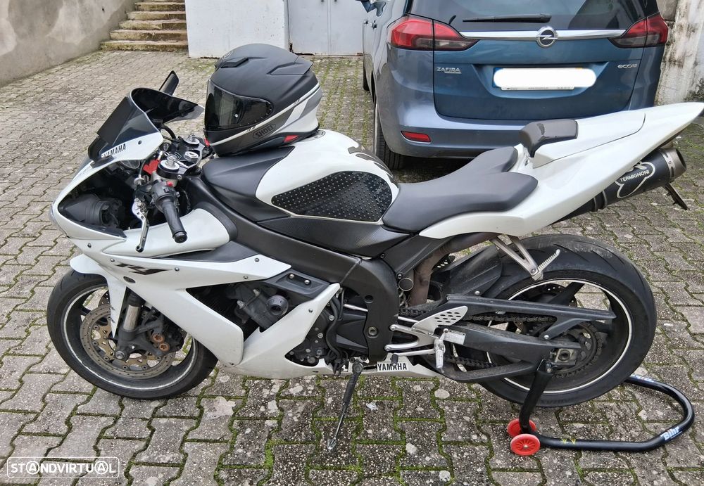 Yamaha YZF - 5