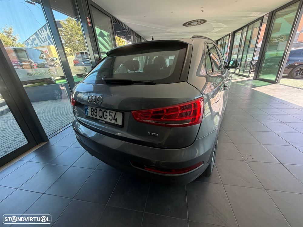 Audi Q3 2.0 TDI Design - 15