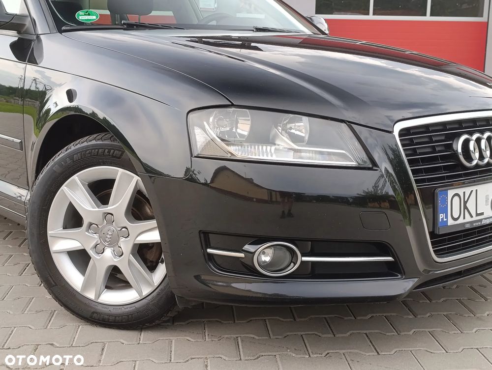 Audi A3 Sportback 1.6 TDI S tronic Attraction - 5