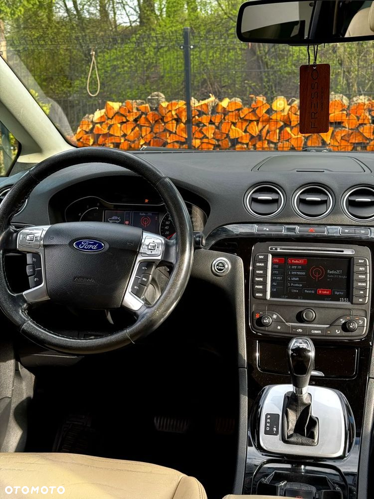 Ford S-Max - 20