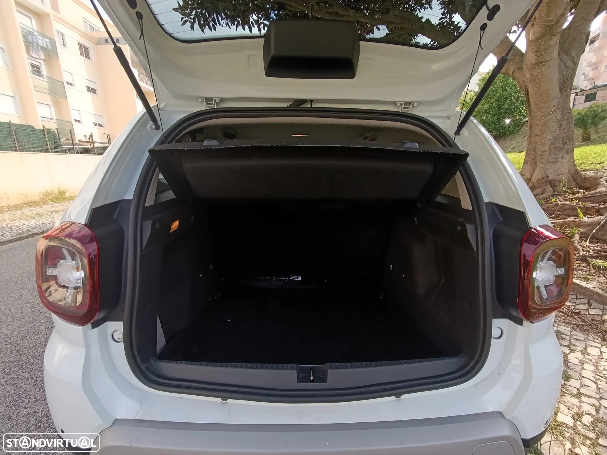 Dacia Duster 1.6 SCe Comfort Bi-Fuel - 25