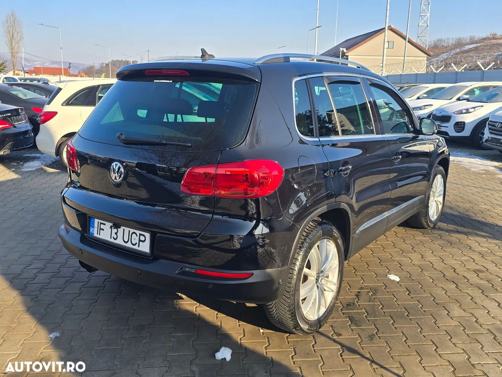 Volkswagen Tiguan 2.0 TDI SCR 4MOTION BlueMotion Technology DSG Exclusive - 4