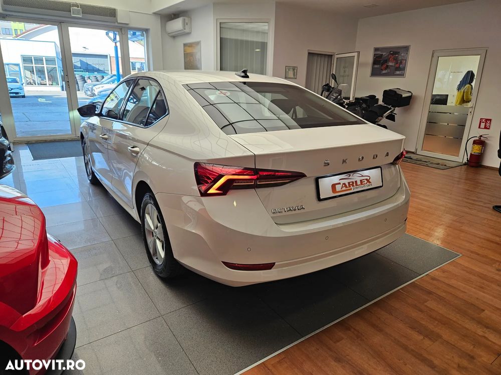 Skoda Octavia - 7