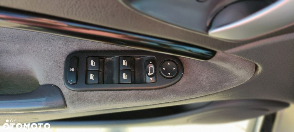 Citroën C5 II 2.0i 16V Exclusive - 7