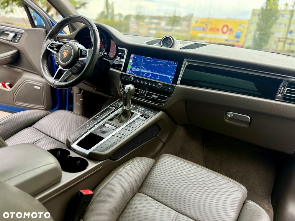 Porsche Macan Standard - 14