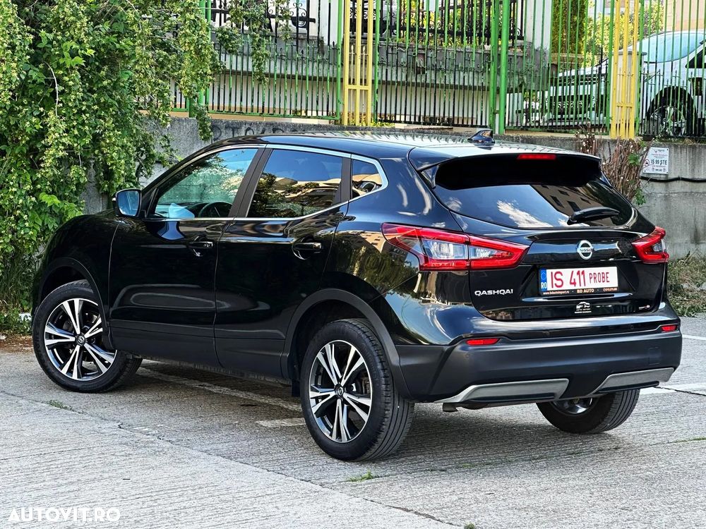 Nissan Qashqai 1.3 DIG-T N-MOTION - 3