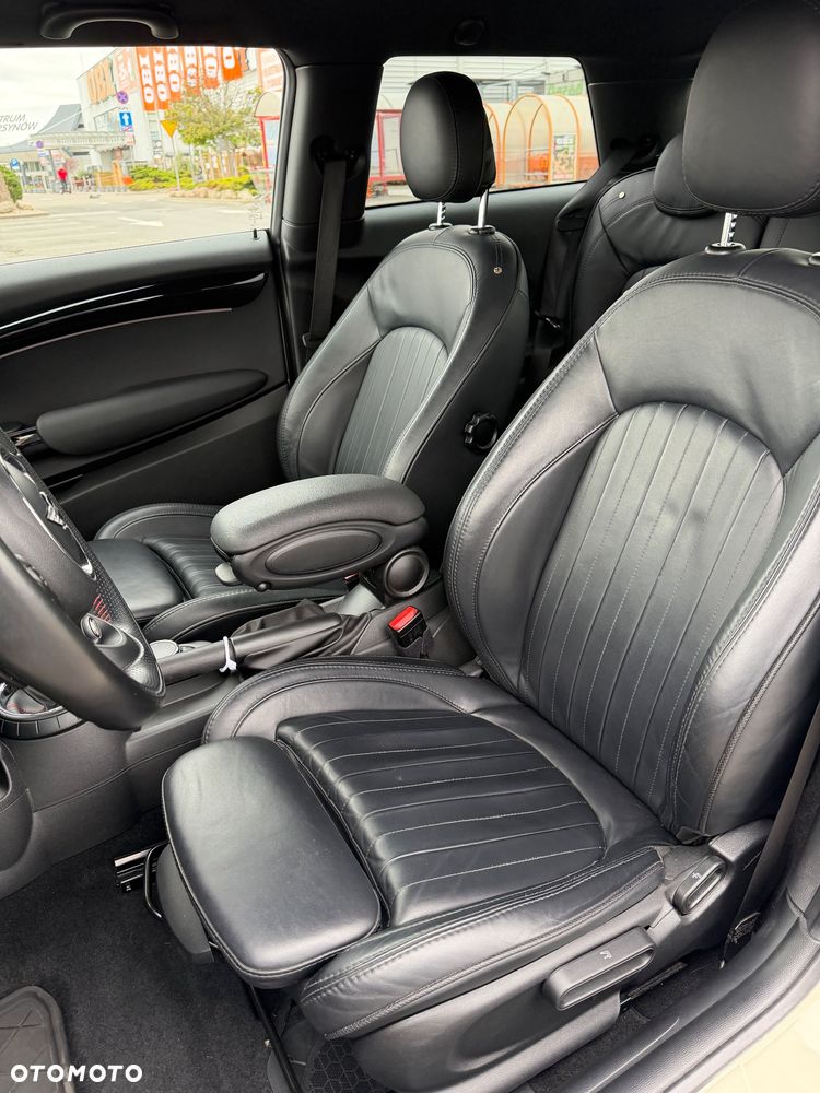 MINI Cooper S Standard - 20