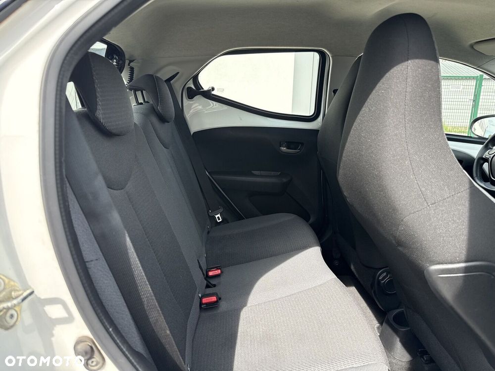 Toyota Aygo - 8