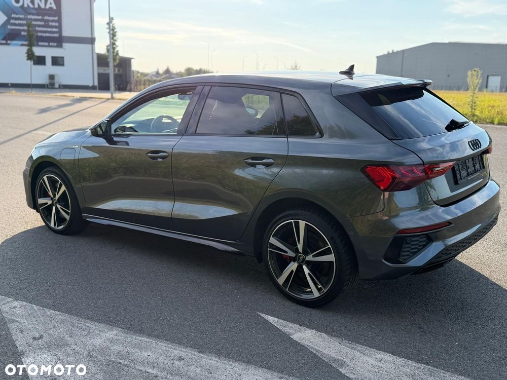 Audi A3 Sportback - 13