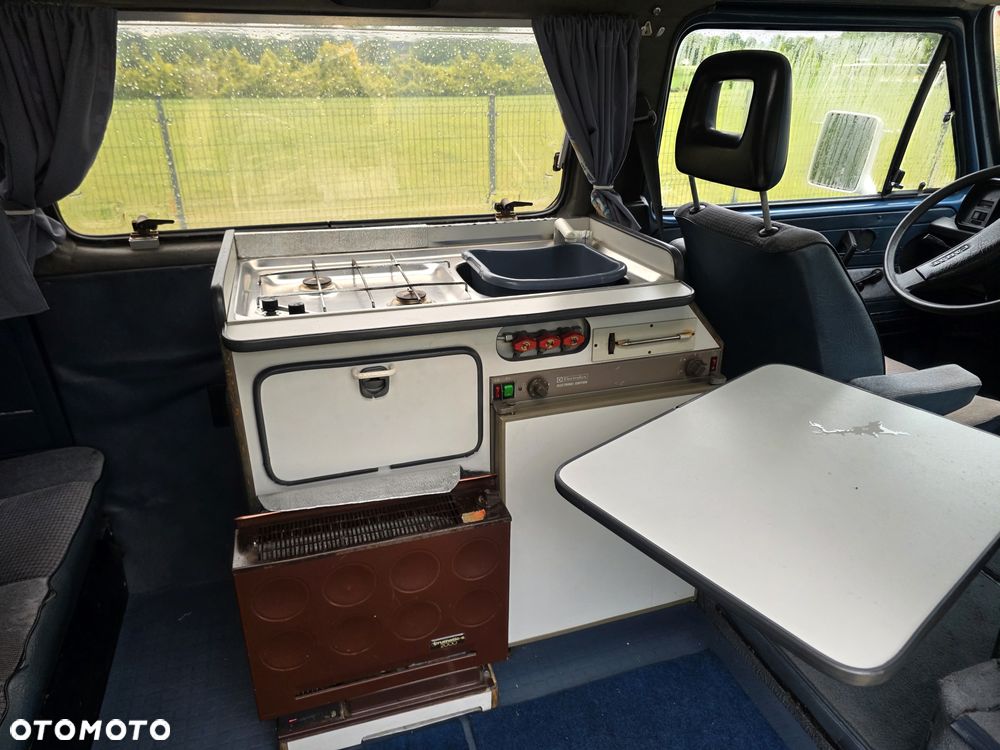 Volkswagen California - 16