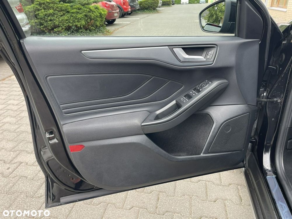 Ford Focus - 19