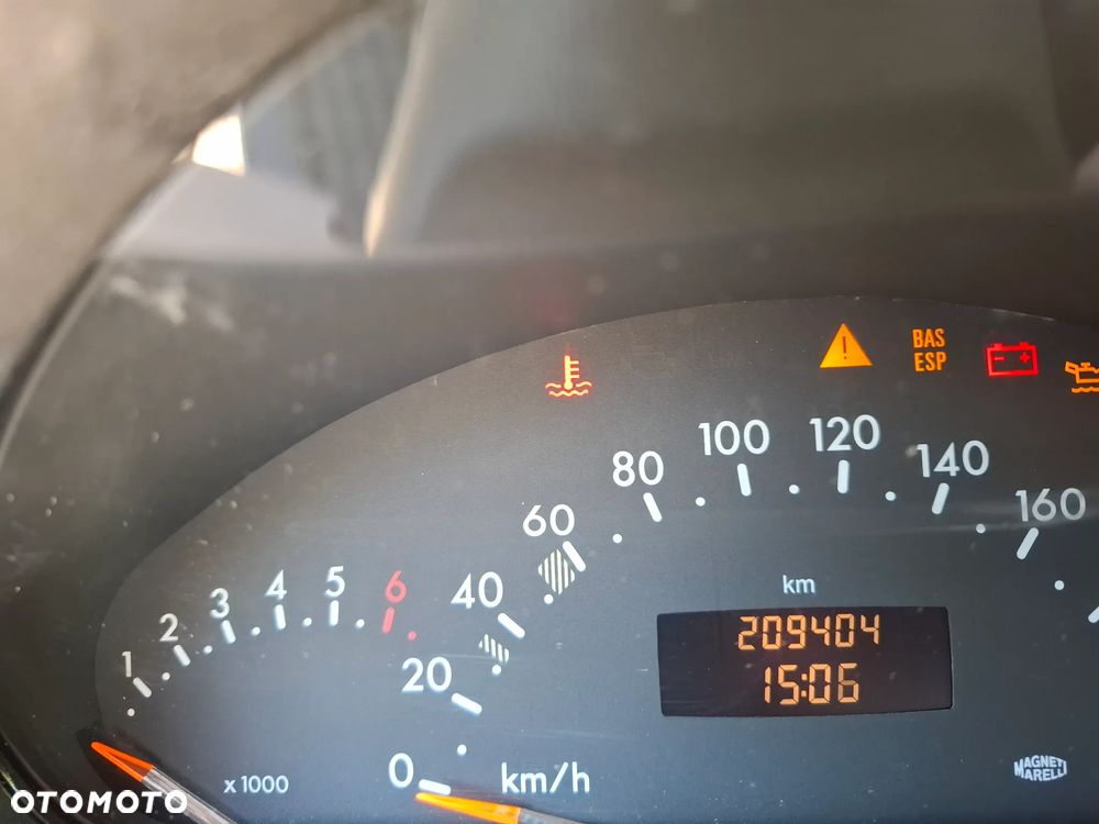 Mercedes-Benz Klasa A 160 Classic Piccadilly - 29