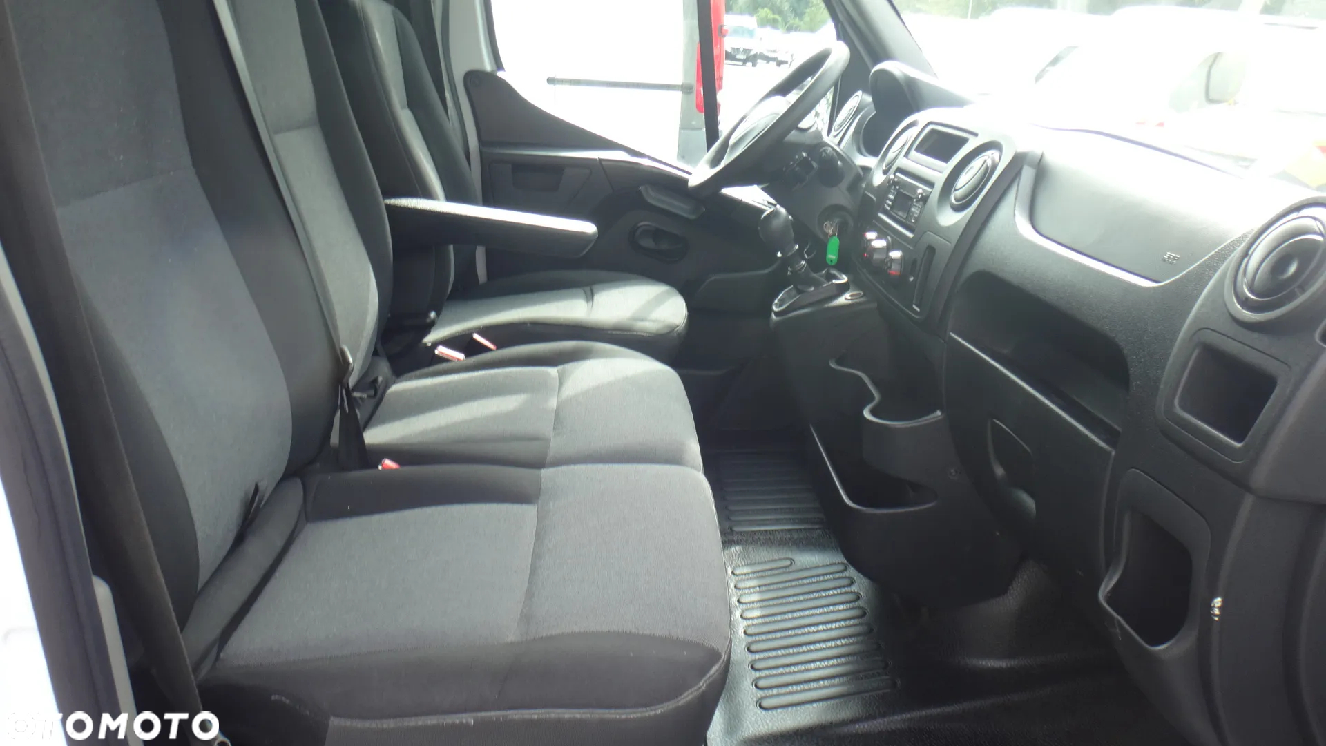 Renault Master - 11
