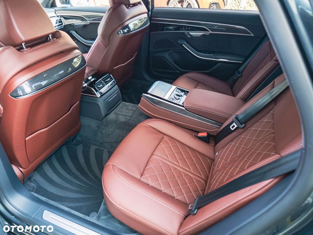 Audi A8 - 25