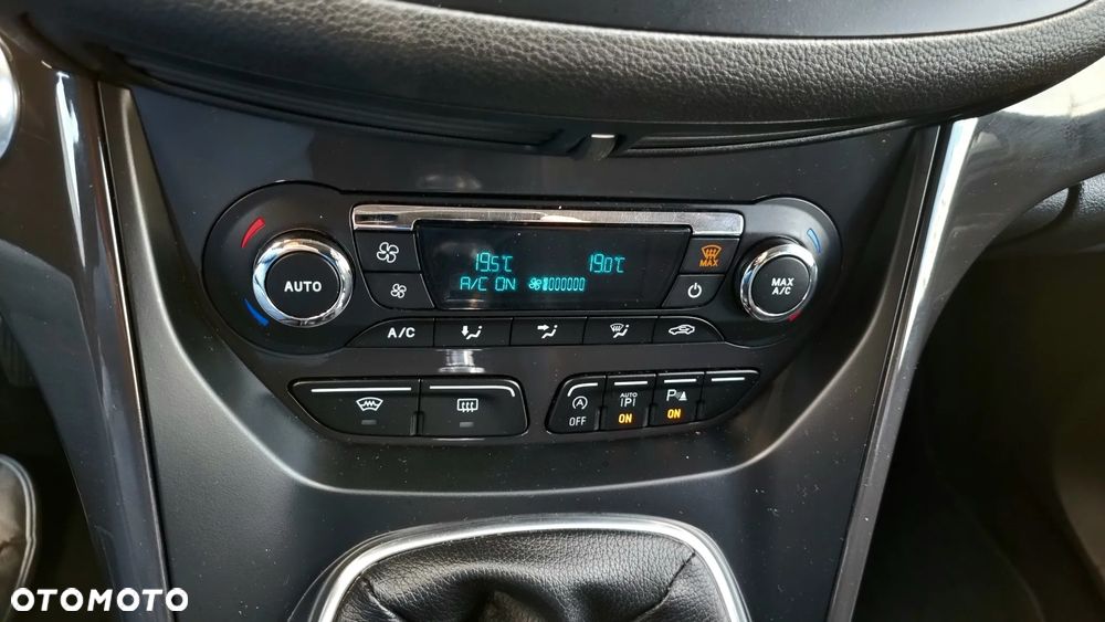 Ford Kuga 2.0 TDCi 4x4 Titanium - 34