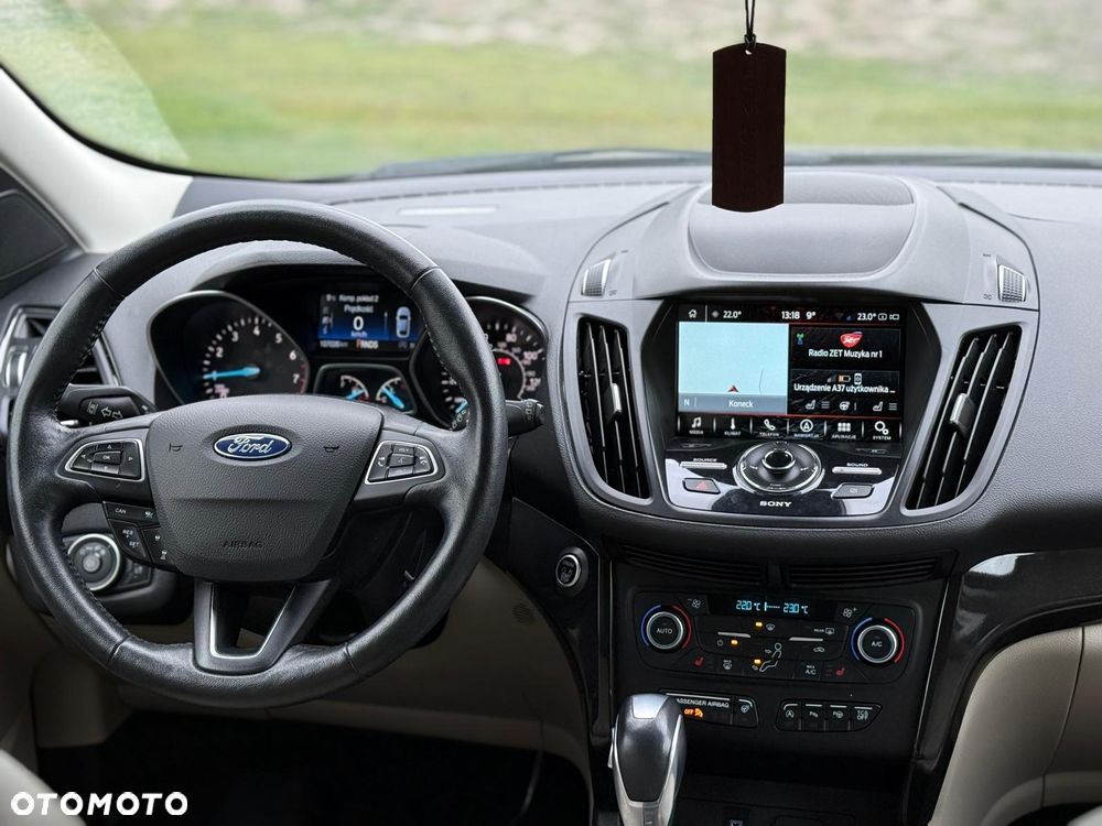Ford Kuga - 11