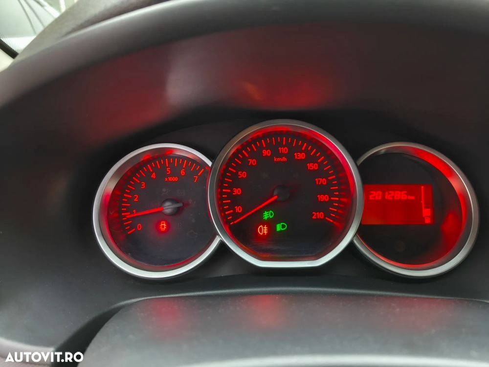 Dacia Logan MCV 0.9 Laureate - 8