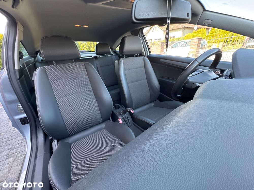 Opel Astra 1.6 Innovation 110 Jahre - 24