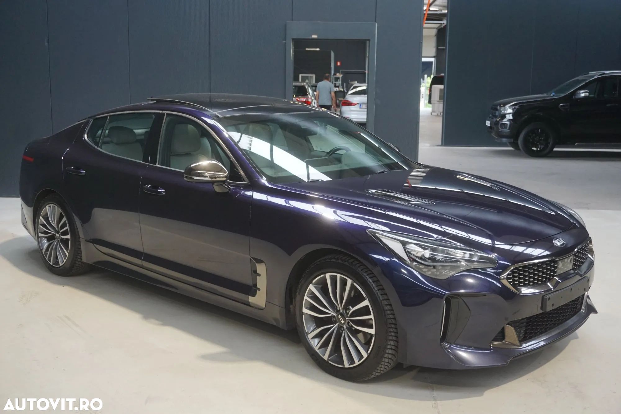 Kia Stinger 2.2 CRDI AWD GT Line - 1