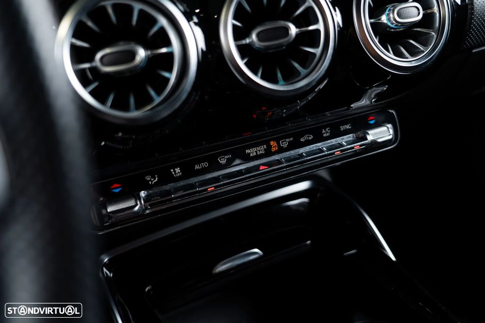 Mercedes-Benz A 35 AMG 4Matic Speedshift DCT 7G Edition 1 - 20