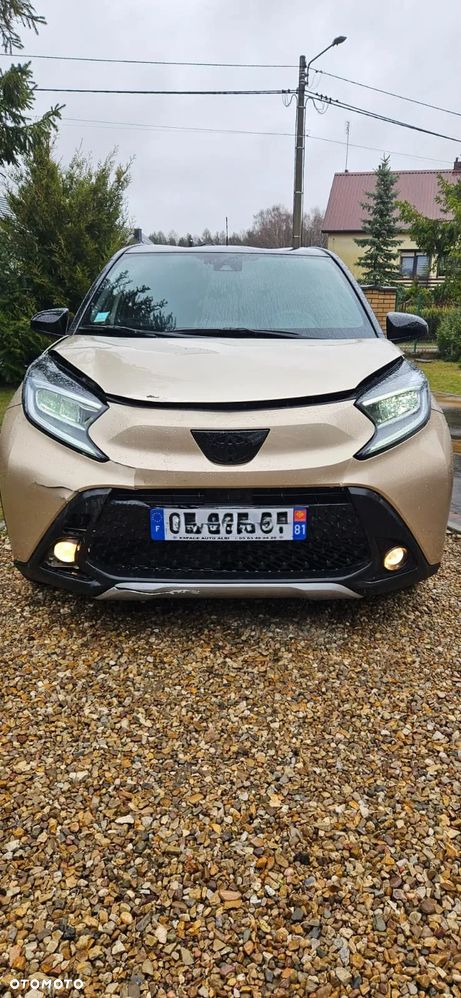 Toyota Aygo X 1.0 VVT-i Executive CVT - 12