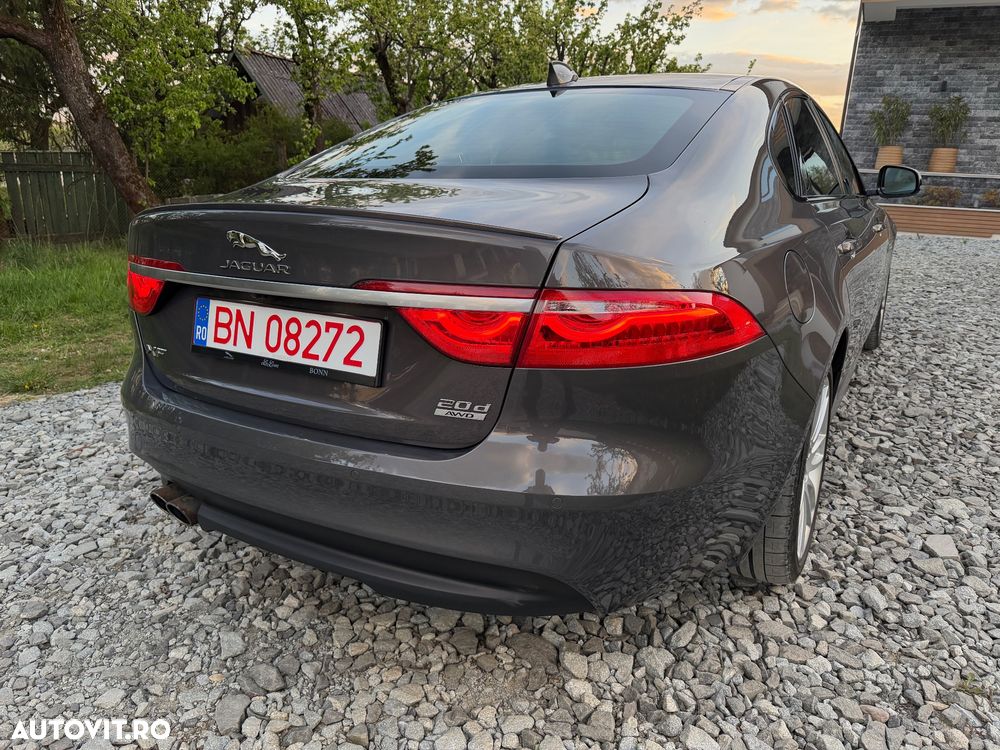 Jaguar XF 20d AWD Aut. R-Sport - 28