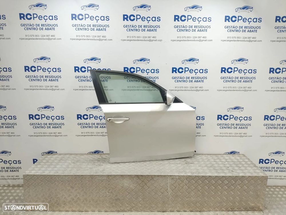 Porta Frente Frontal Direita BMW Serie 1 E87 2004 - 2013
