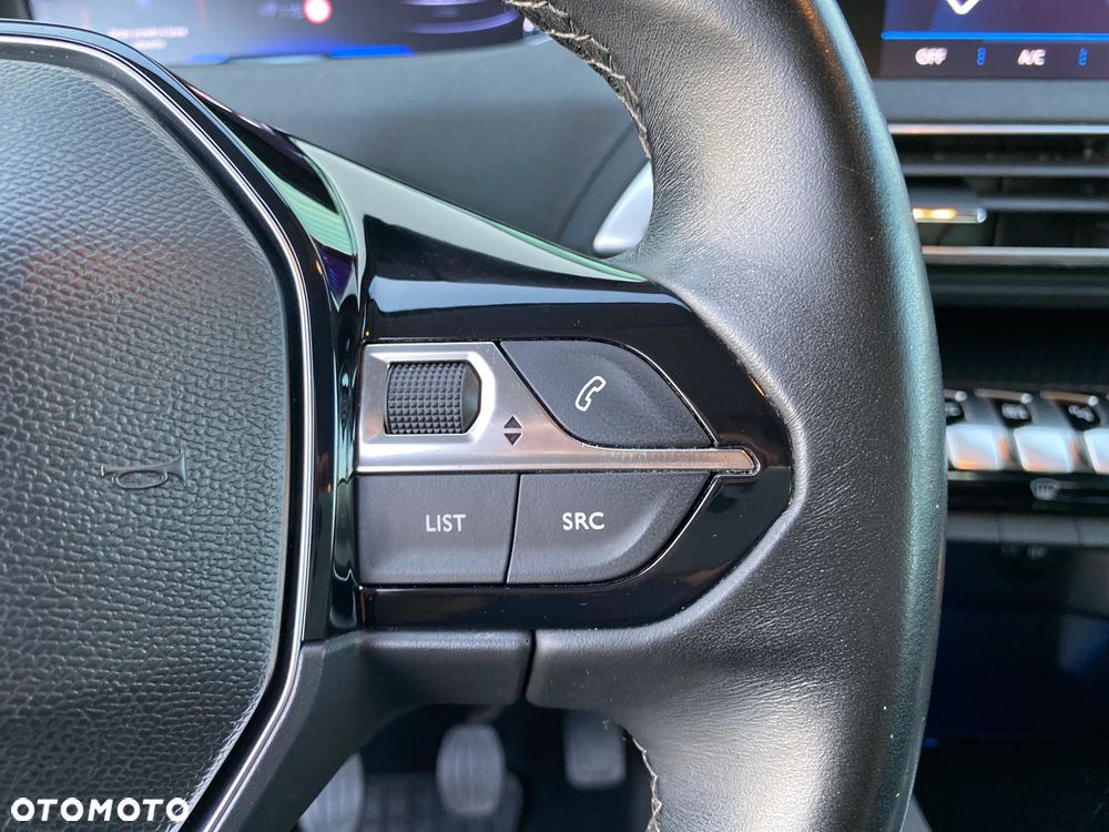 Peugeot 3008 1.5 BlueHDi Active S&S - 22