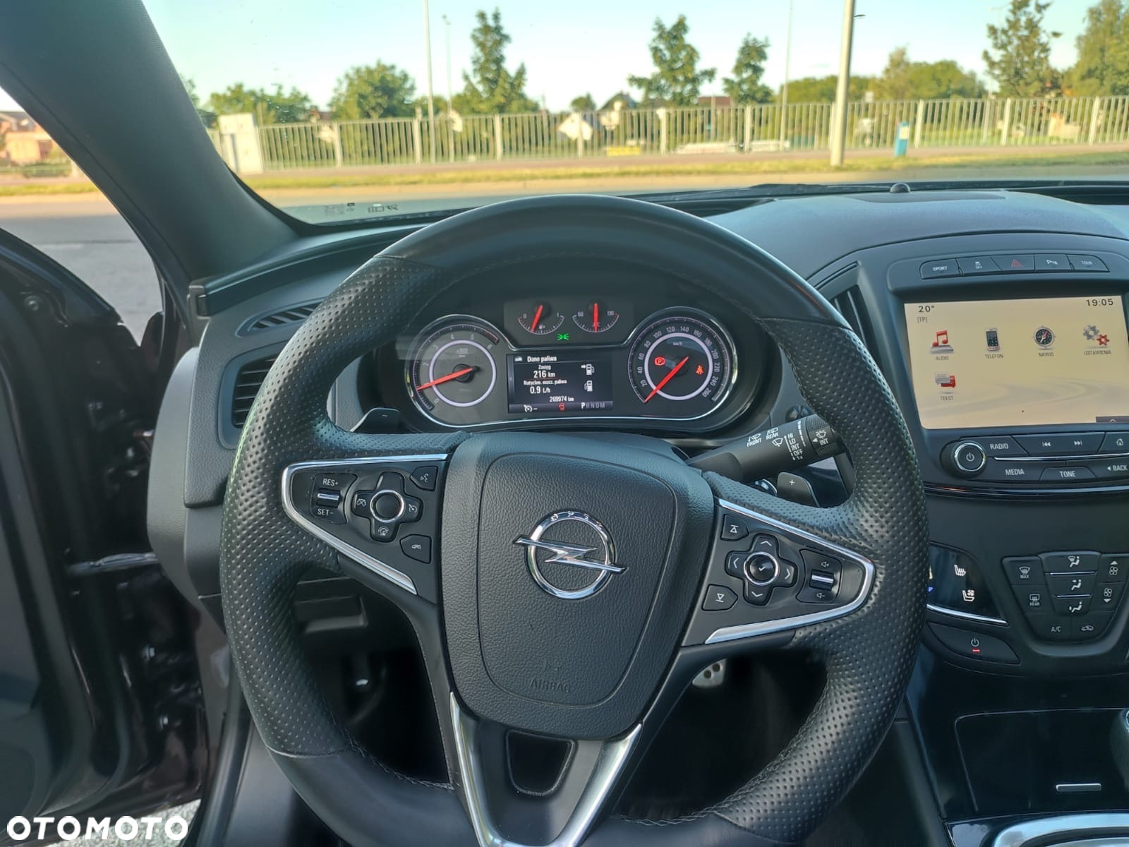 Opel Insignia 2.0 Bi TurboCDTI Sports Tourer Edition - 23