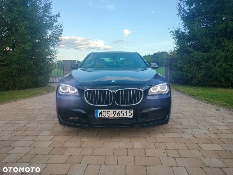 BMW Seria 7 740d - 11