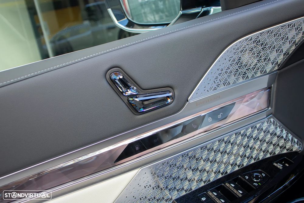 BMW 760 M760e xDrive - 4