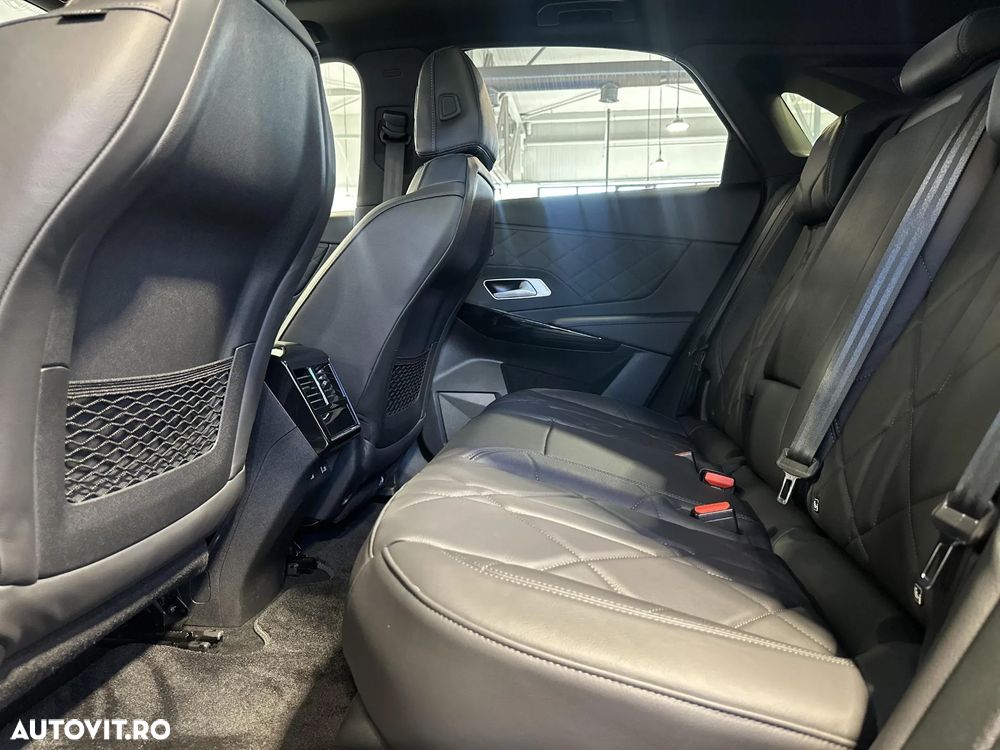 DS Automobiles DS 7 Crossback - 12