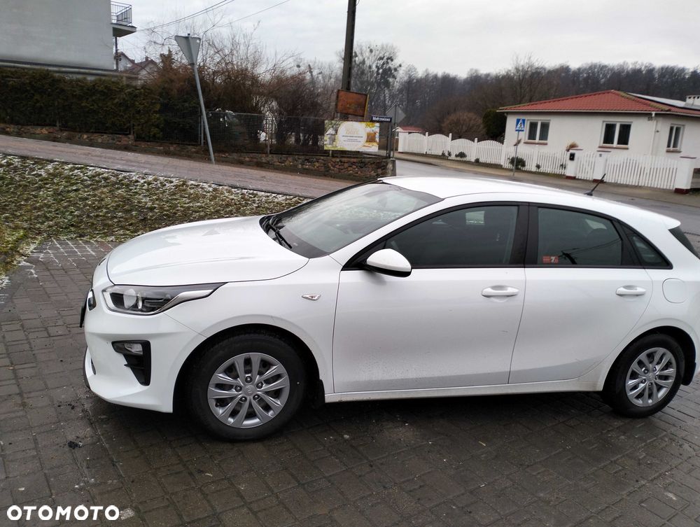 Kia Ceed - 1