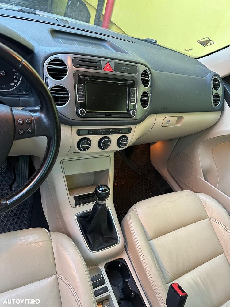 Volkswagen Tiguan 1.4 TSI 4Motion Trend&Fun - 8