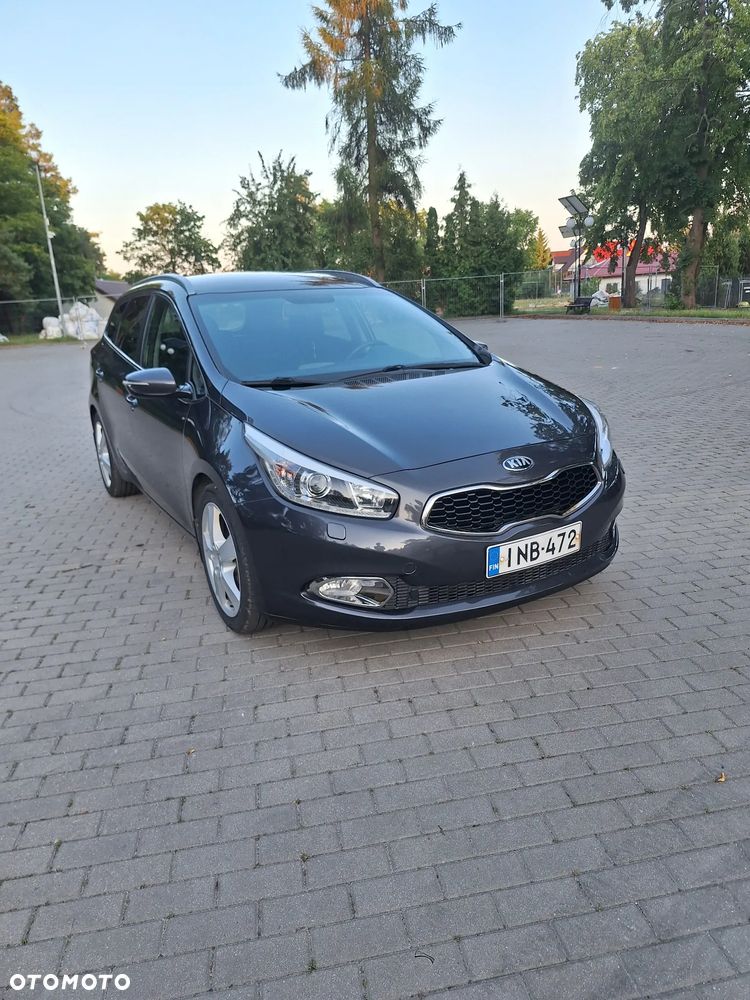 Kia Ceed 1.6 GDI ISG Platinum Edition - 3