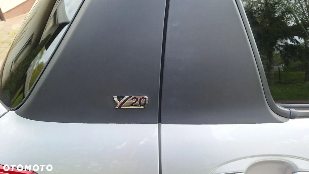 Toyota Yaris 1.5 VVT-i Y20 Club - 10