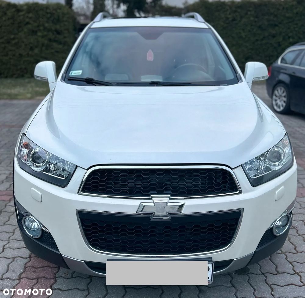 Chevrolet Captiva 2.2 D LTZ - 20