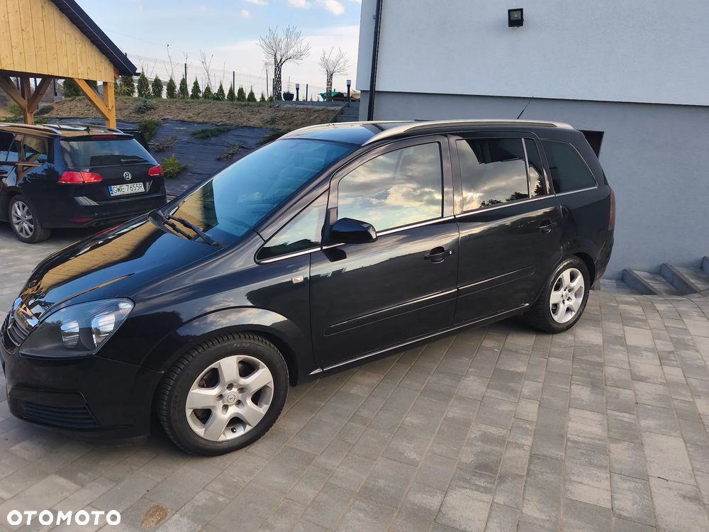 Opel Zafira - 3