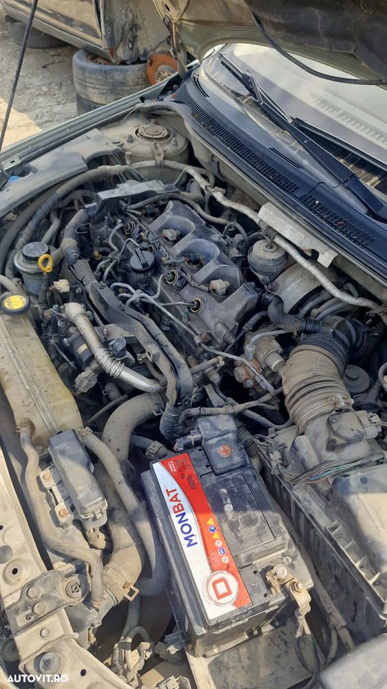 Dezmembram Toyota Avensis an 2007 motor 2.0 Diesel D4D - 2