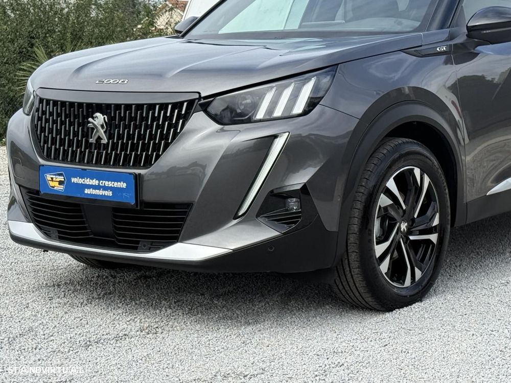 Peugeot 2008 1.2 PureTech GT - 4