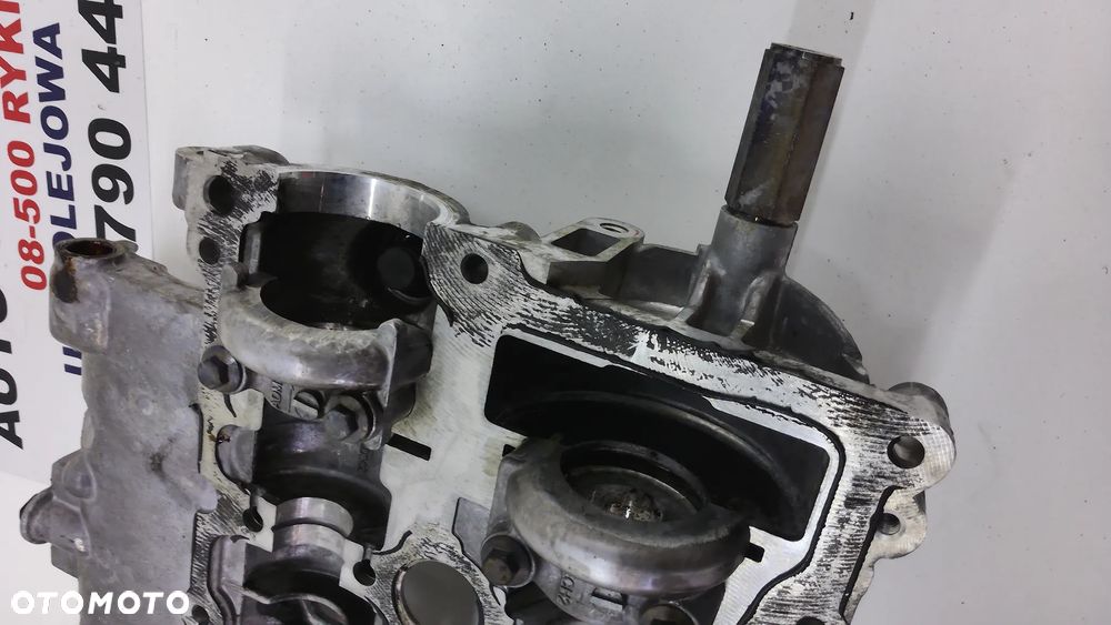 Renault Master III 2.3 CDI M9T Pokrywa Zaworów 130C07155R - 8