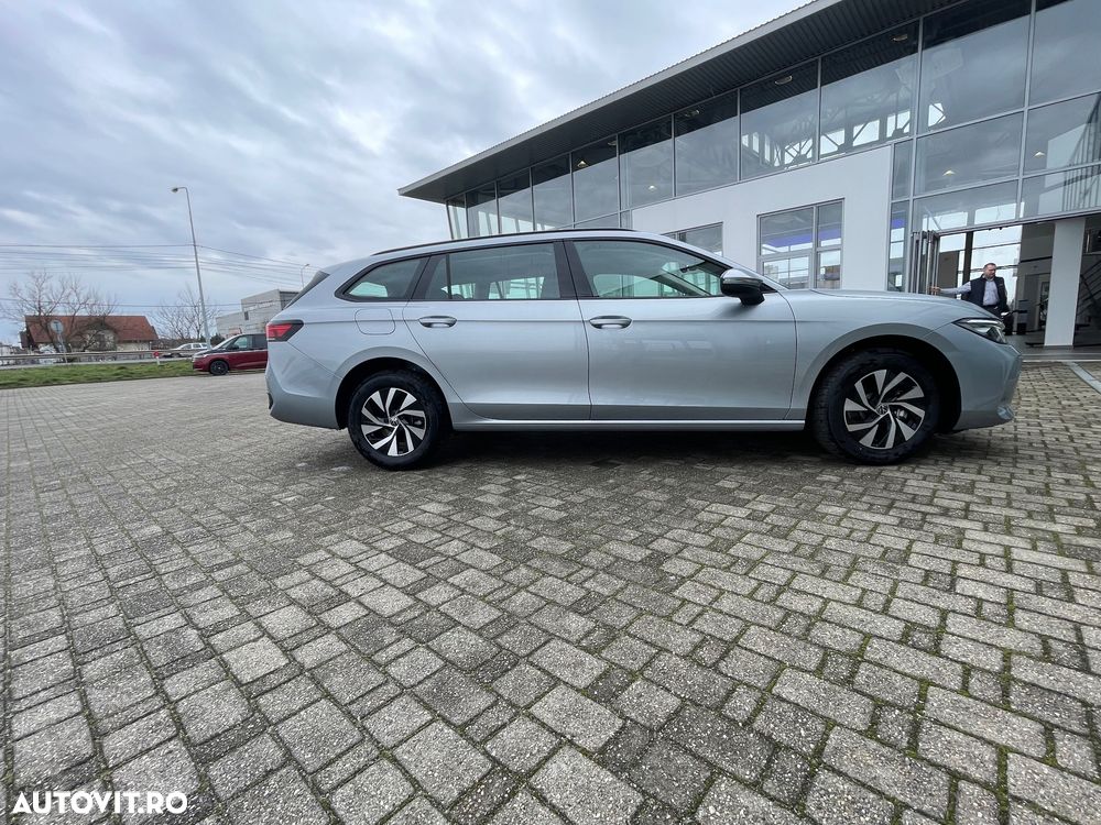 Volkswagen Passat 1.5 eTSI DSG MHEV Base - 6