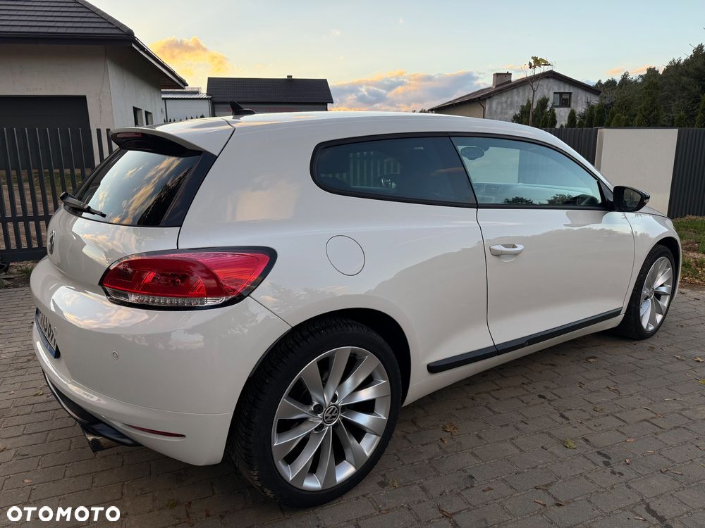 Volkswagen Scirocco 1.4 TSI DSG - 5